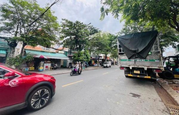 BÁN 🌊 NHÀ MẶT TIỀN XÔ VIẾT NGHỆ TĨNH NGANG ĐẸP KHAN HIẾM 8M GIÁ TỐT 15 TỶ TL