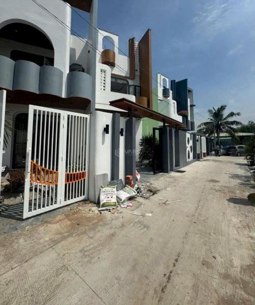 NHÀ 2 TẦNG CẶP BÊN KHU CÔNG NGHIỆP CẦU TRÀM GIÁ 2 TỶ 🏡 450