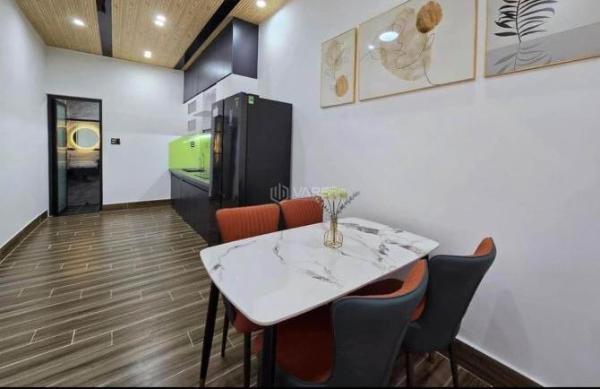 Bán Nhà mặt phố 66m²