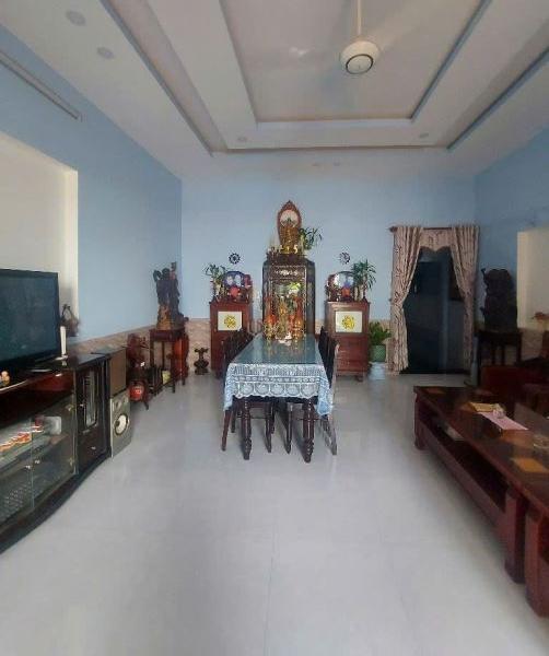 Bán Nhà trong hẻm 190m²