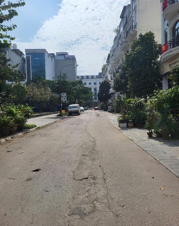 Cần bán Biệt thự nghỉ dưỡng 198m²