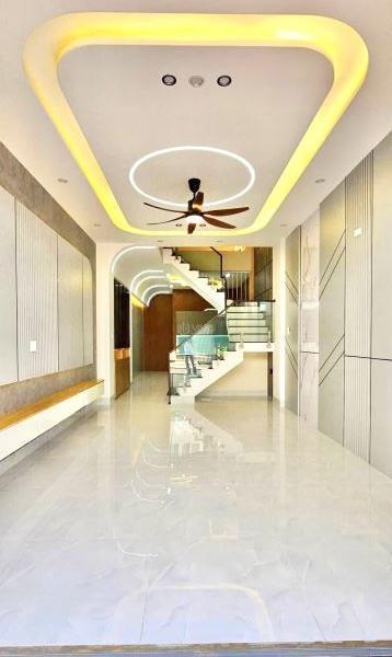 Chủ cần bán Nhà mặt phố 68m²