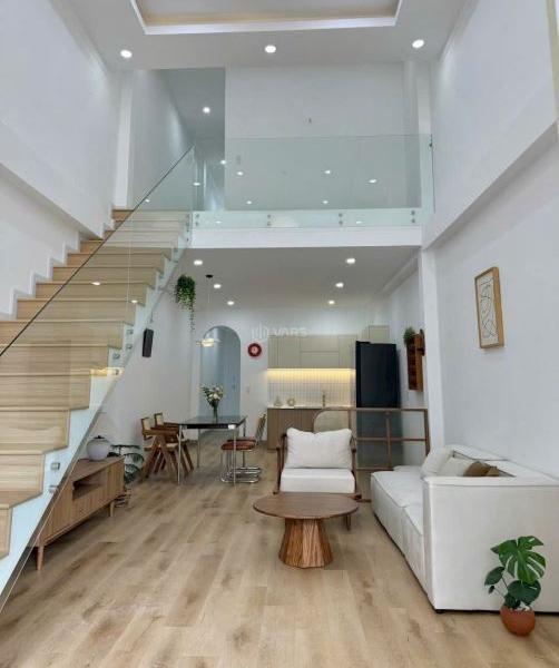 Cần bán Nhà mặt phố 130m²