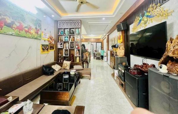 Bán Nhà trong hẻm 60m²