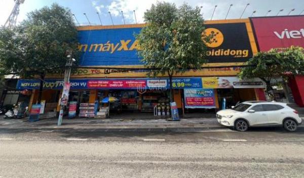 Bán Nhà trong hẻm 200m²