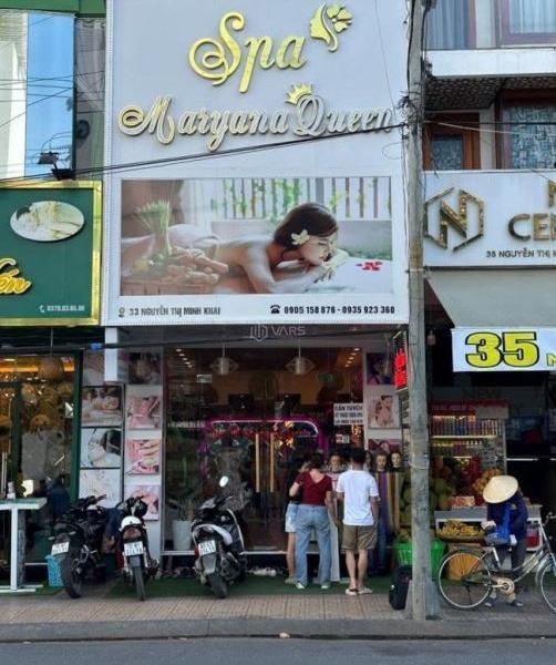 Bán 👍 nhà 2 tầng đường Nguyễn Thị Minh Khai cách biển 200m đang cho thuê 80 triệu / 1 tháng