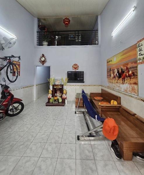 Bán Nhà trong hẻm 64m²