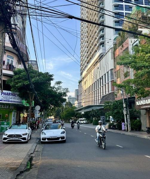 Chủ cần bán Nhà mặt phố 51m²