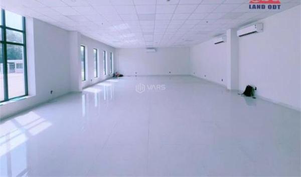 XT AP Cho thuê xưởng sản xuất hạ tầng thiết kế hiện 🆘 đại bàn xưởng SX liền