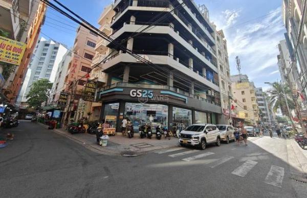 BÁN CĂN GÓC 2 MĂT 🏣 TIỀN PHAN VĂN TRỊ_6 TẦNG_NGAY SÁT BIỂN THÙY VÂN CHỈ 40M_ĐCT 130TR/TH
