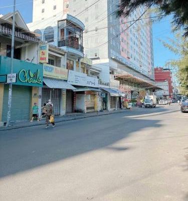 Cần bán Nhà mặt phố 71m²
