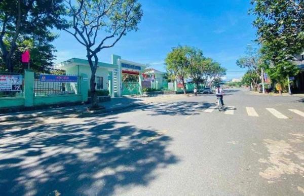 Chủ cần bán Nhà mặt phố 81m²