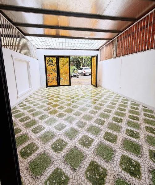 Cần bán Nhà trong hẻm 155m²