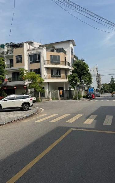 Bán nhà góc 3,5 tầng đg Nguyễn Khuyến HUD B 💥 DT 158m, MT 10m, Hướng ĐN&ĐB, Giá 22,8 tỷ