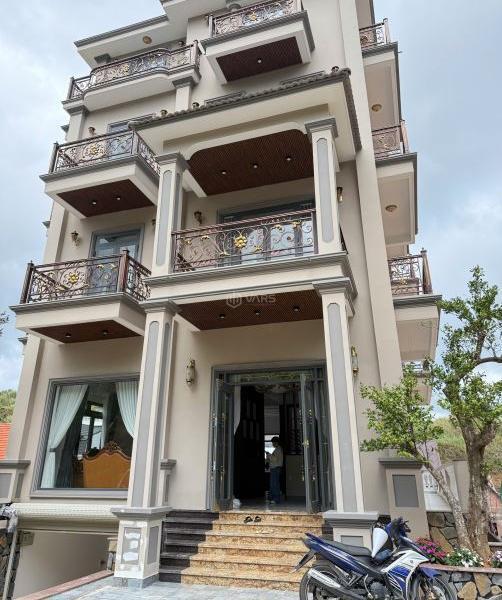 Bán Biệt thự nghỉ dưỡng 312m²