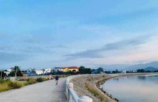 Cần bán Đất nền riêng lẻ 98m²