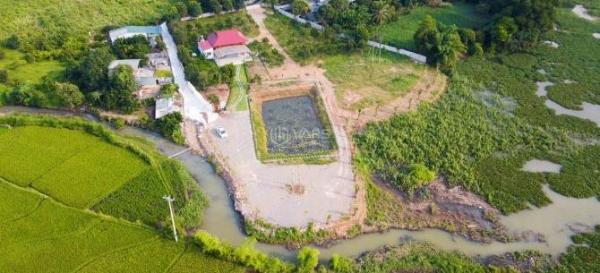 Chủ cần bán Đất nền riêng lẻ 6500m²