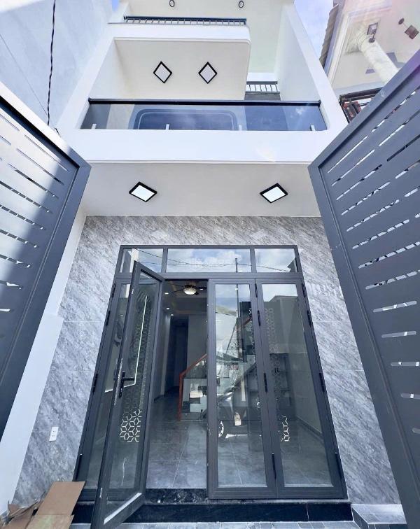Bán Nhà trong hẻm 66m²