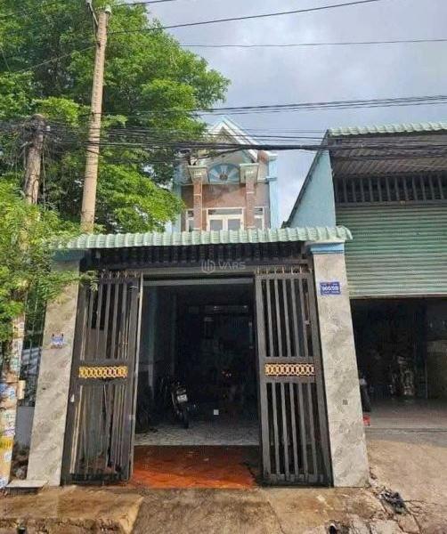 Chủ cần bán Nhà mặt phố 92m²