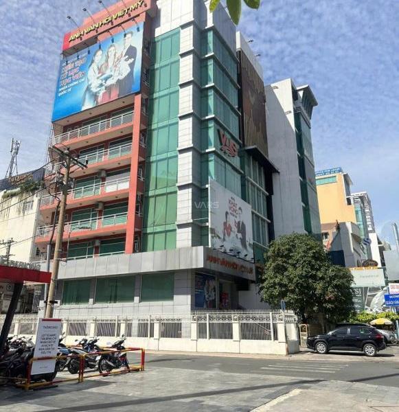 Cho thuê Nhà mặt phố 234m²