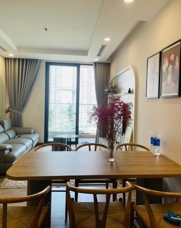 ⭐⭐⭐ cho thuê căn hộ sân vườn 3pn sol ☘ 1 ecopark view biệt thự đảo