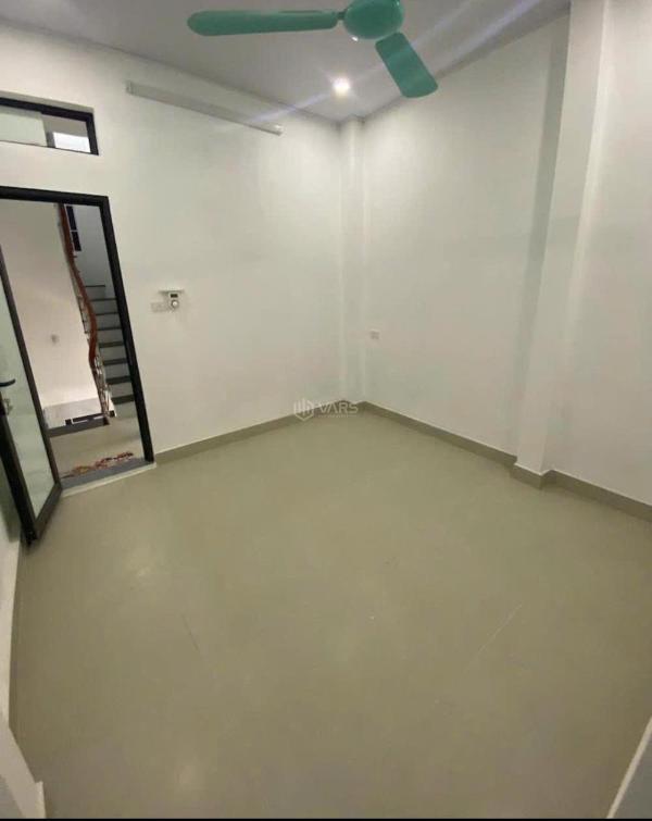 Cực 🔥 hiếmnhà đẹp lô góc ở ngay ngõ chợ khâm thiên đống đa gần 32m2 giá gần 5 tỷ