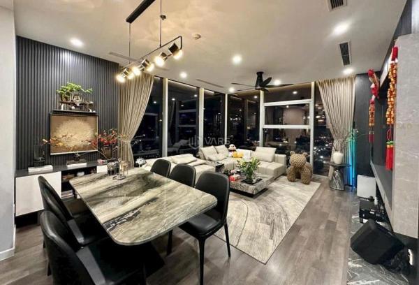 Bán căn hộ 3pn view hồ tạii c7 🏢 vinhomes d capitale, giá 11.4 tỷ