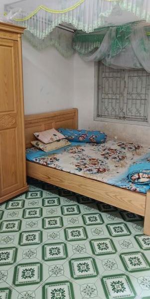 Bán Nhà mặt phố 81m²