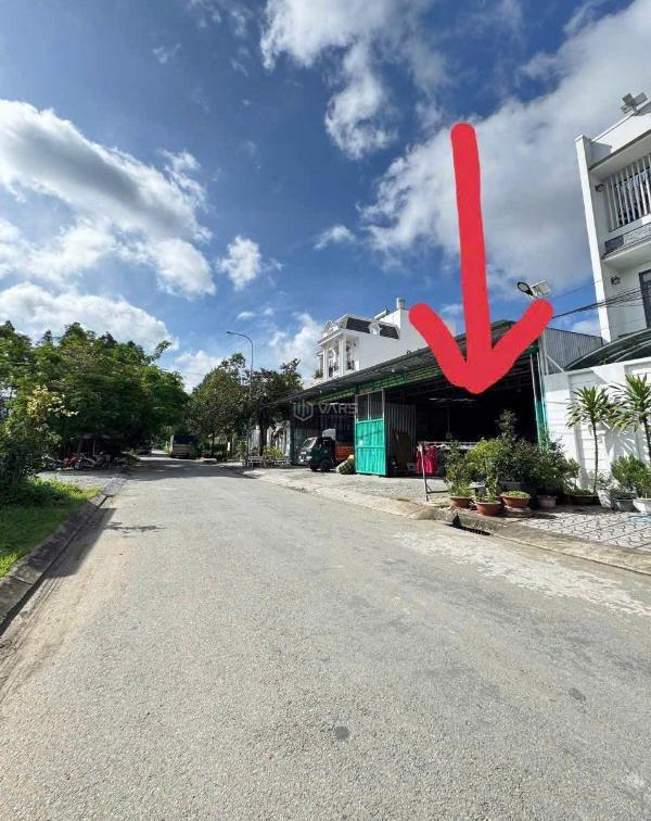 Chủ cần bán Đất nền riêng lẻ 215m²