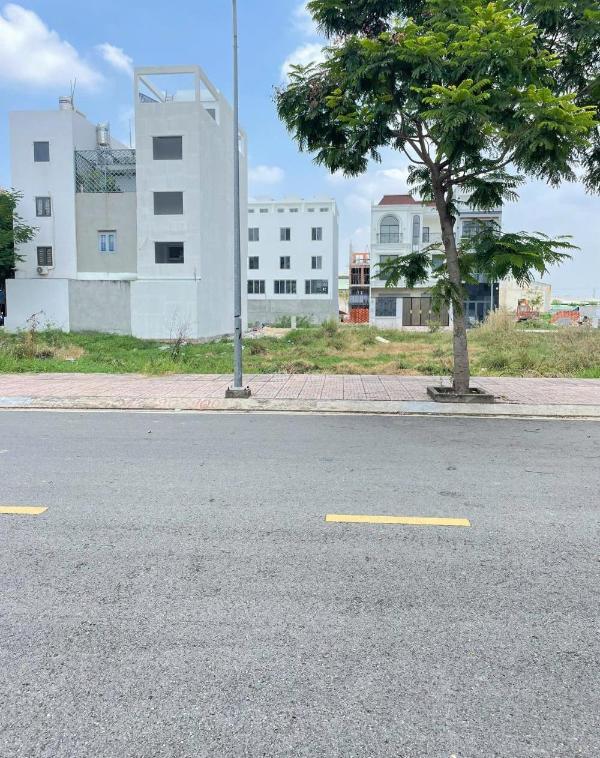 Chủ cần bán Đất nền riêng lẻ 75.6m²