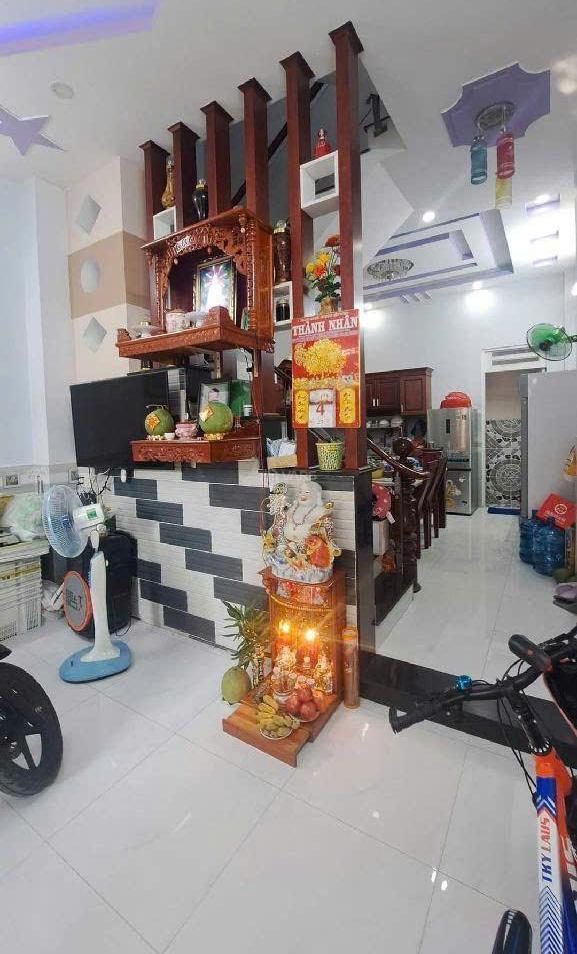 Nhà mặt tiền sầm uất có view - 🏬 cạnh q.5 - p.13 q.8 - 16 tỷ - gấp bán