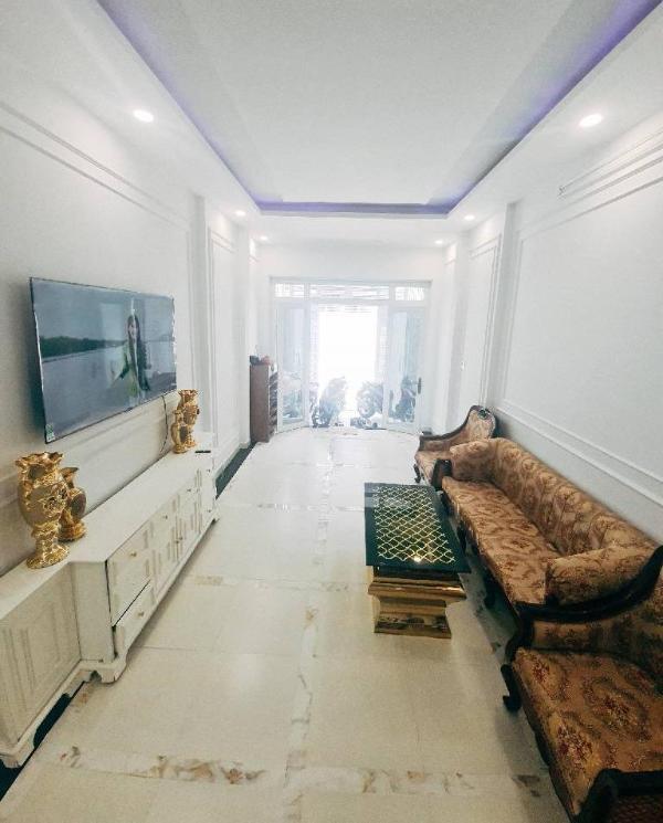 Bán nhà hxt nguyễn 🏡 hữu tiến, tân phú 4 tầng 72m2(4x18). nhà đẹp ở ngay.giá 9,2tỷ