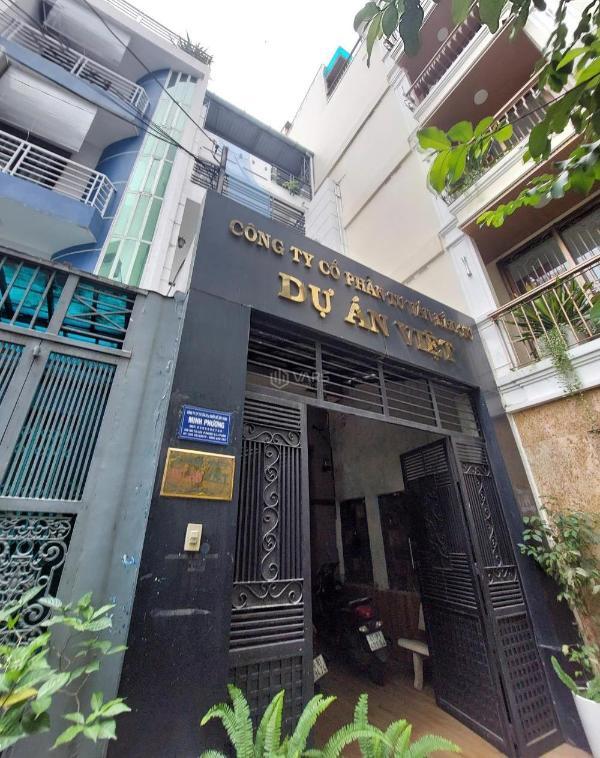 Bán 🏠 nhà trung tâm quận 1 hẻm đẹp mai thị lựu, đakao dt:4x20,5cn:81m2