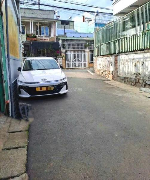 Bán nhà đẹp khu dân 🏘️ cư trung tâm Đà Lạt, đi chợ đêm khoảng 1km
