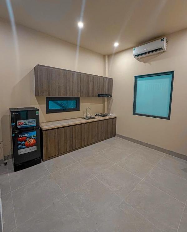 Nhà lô góc đẹp đội nhân 6 tầng thang máy dòng 🏢 tiền ổn định hơn 80 triệu/tháng