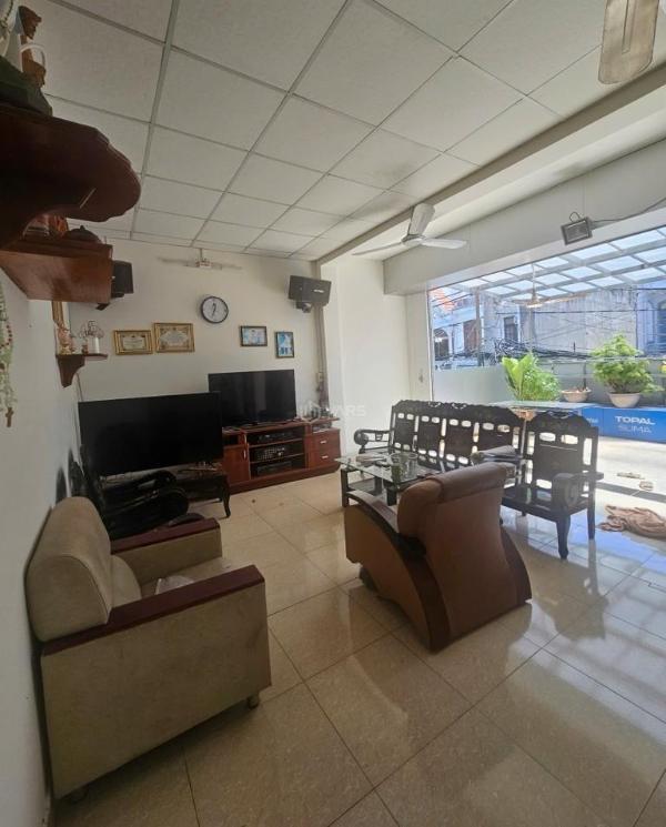 Cần bán Nhà trong hẻm 132m²
