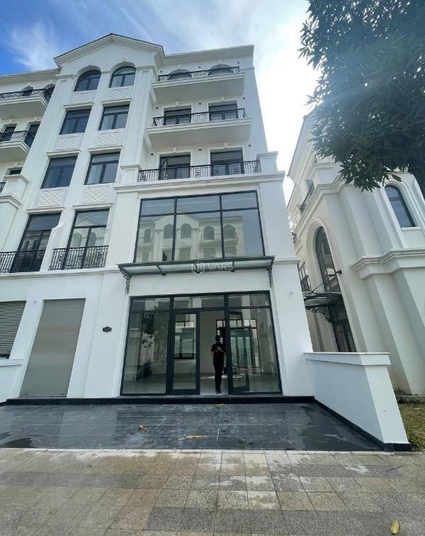 Cho thuê Văn phòng, toà nhà văn phòng 126m²