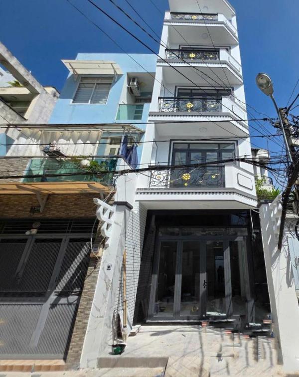 Cần bán Nhà mặt phố 67m²