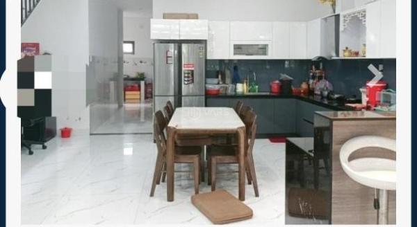 Bán nhà 3 tầng Tái 🏢 định cư Hòa Tiến,ngay ủy ban xã