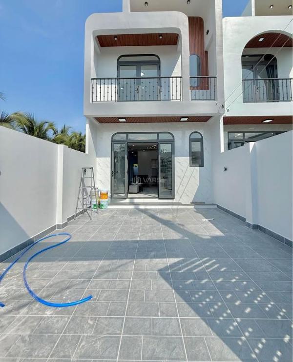 Cần bán Nhà trong hẻm 80m²