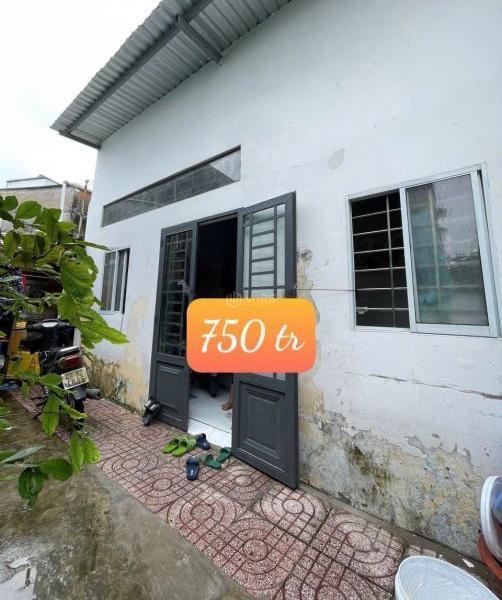 NHÀ 🏬 THỔ CƯ HOÀN CÔNG GIÁ RẺ 750tr HẺM 180 ĐƯỜNG CMT8 GẦN NGÃ 4 TRẦN QUANG DIỆU, CHỢ AN THỚ