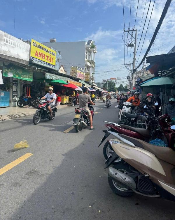 Cần bán Nhà mặt phố 72m²