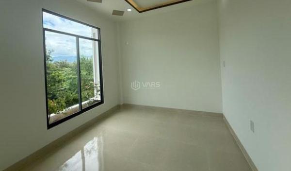 Cần bán Nhà mặt phố 75m²