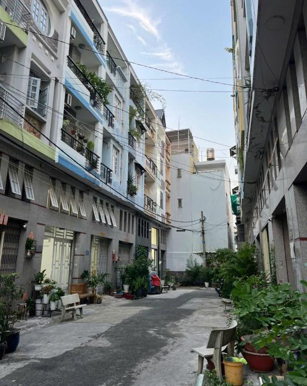 Bán nhà mới đẹp trịnh đình 🏬 trọng p. hòa thạnh quận tân phú 8.1tỷ bớt lộc