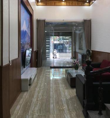 Cho thuê Nhà trong hẻm 83m²