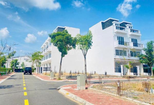Bán đất nền mặt tiền quốc lộ 1a ngay trung tâm, gần chợ đầu tư sinh 💥 lời cao