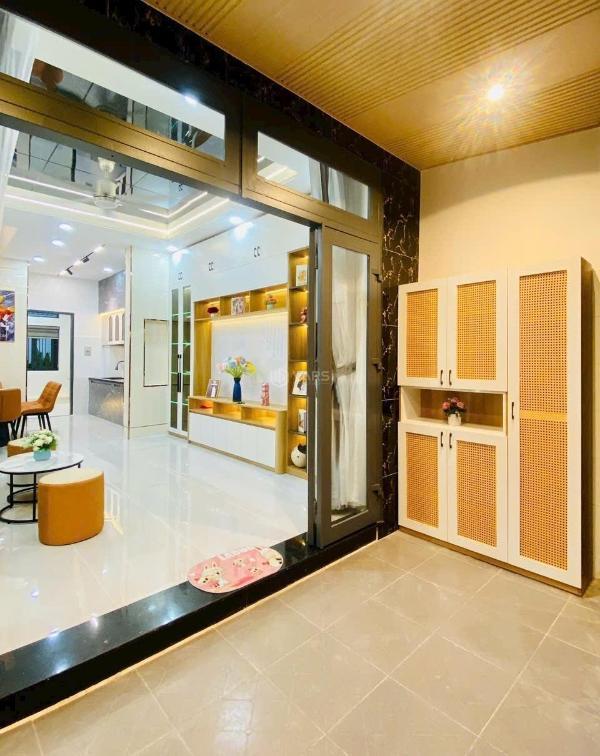 Nhà đẹp gần cv làng hoa - 3 phòng 🏢 ngủ full nội thất - 66m2 6.25 tỷ