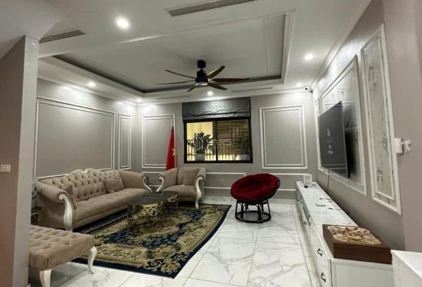Nhà đẹp phan đình giót hà đông 35mx5t 🏦 full nt- cách oto 10m - giá 7.15tỷ có tl