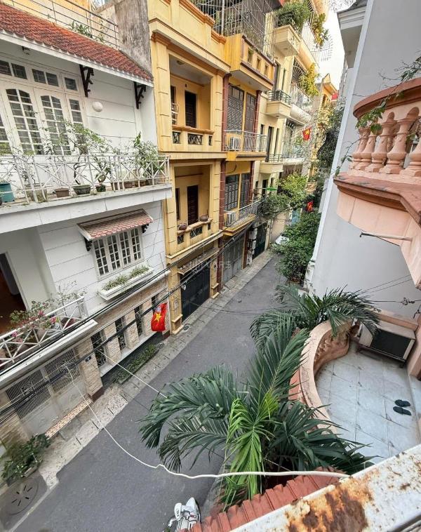 Cần bán Nhà mặt phố 71m²