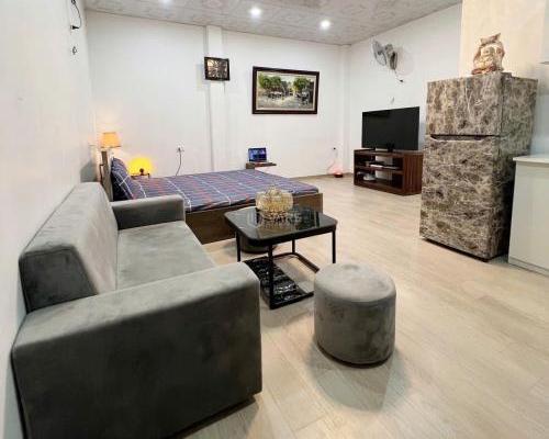 Cần cho thuê Nhà trong hẻm 90m²
